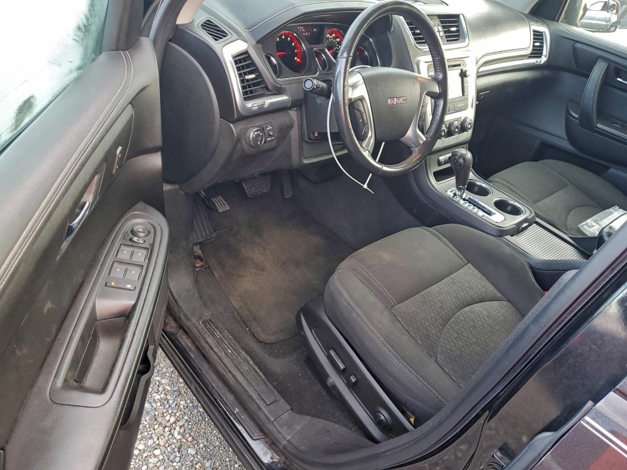 GMC Acadia Sle Image 11