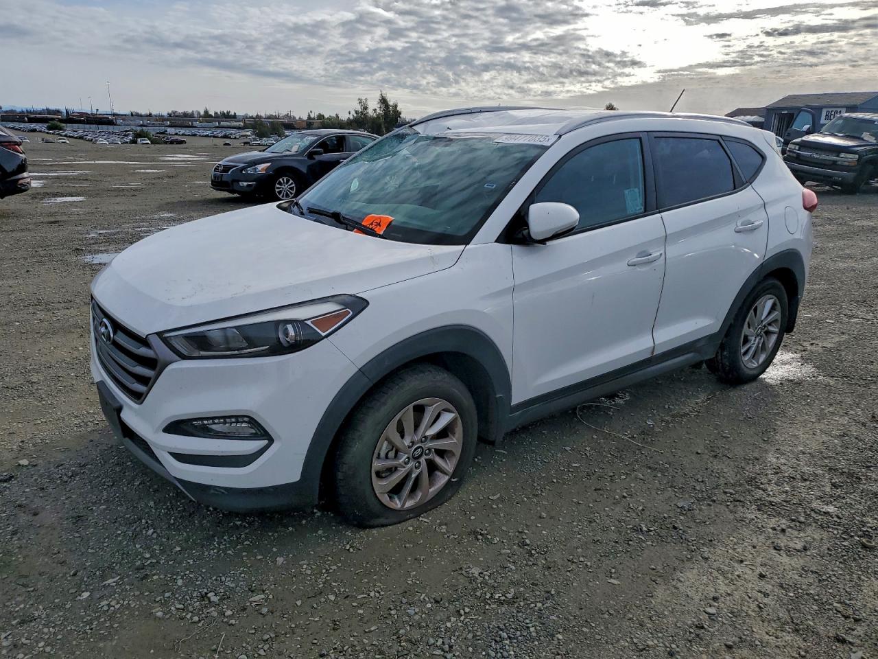 Hyundai TUCSON Limited Image 1