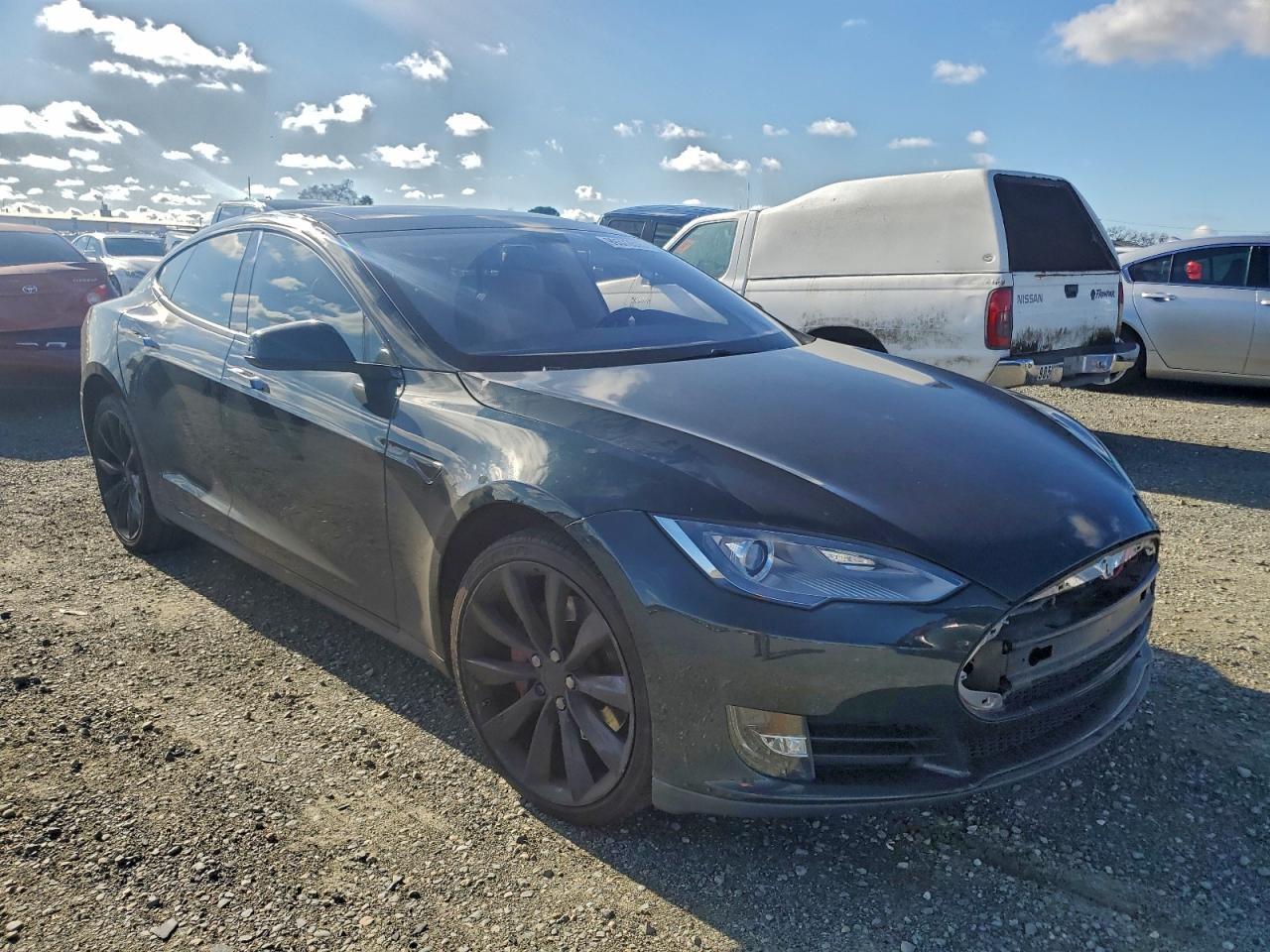 Tesla Model S Image 3