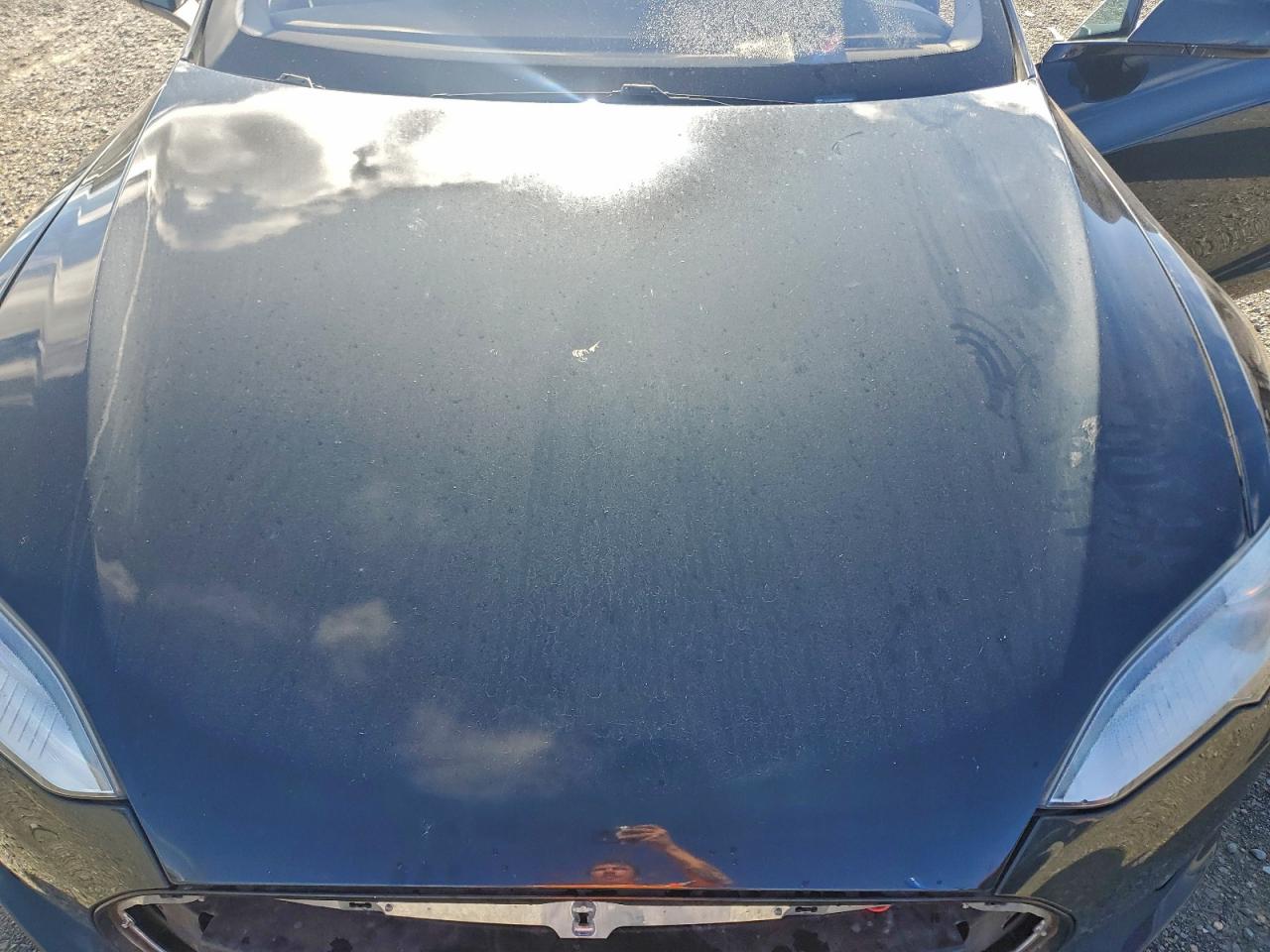 Tesla Model S Image 6