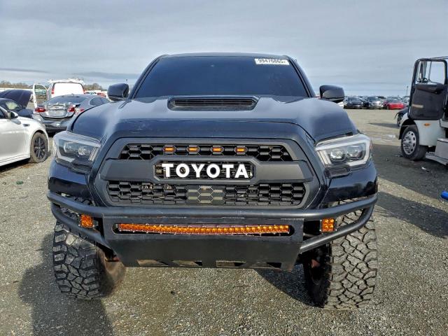 Toyota Tacoma Access Cab Image 7