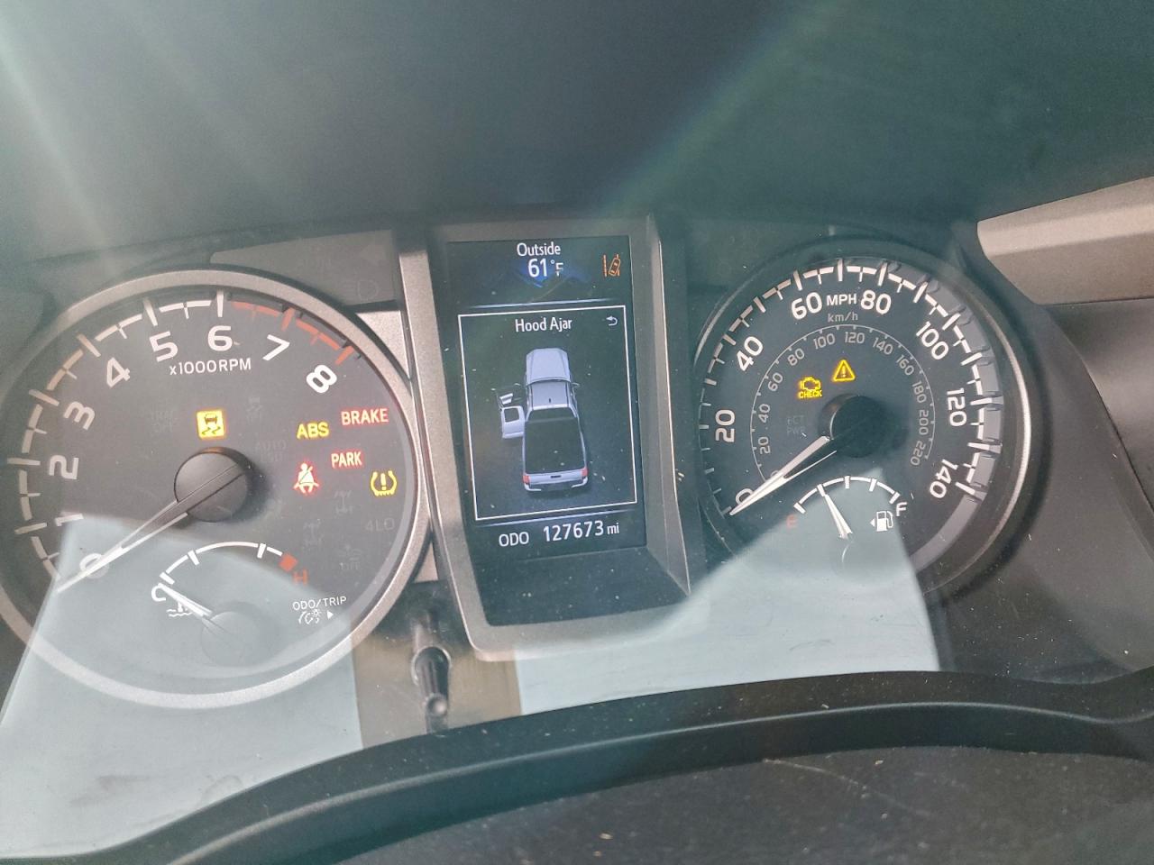 Toyota Tacoma Access Cab Image 8