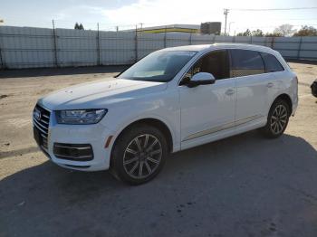  Salvage Audi Q7
