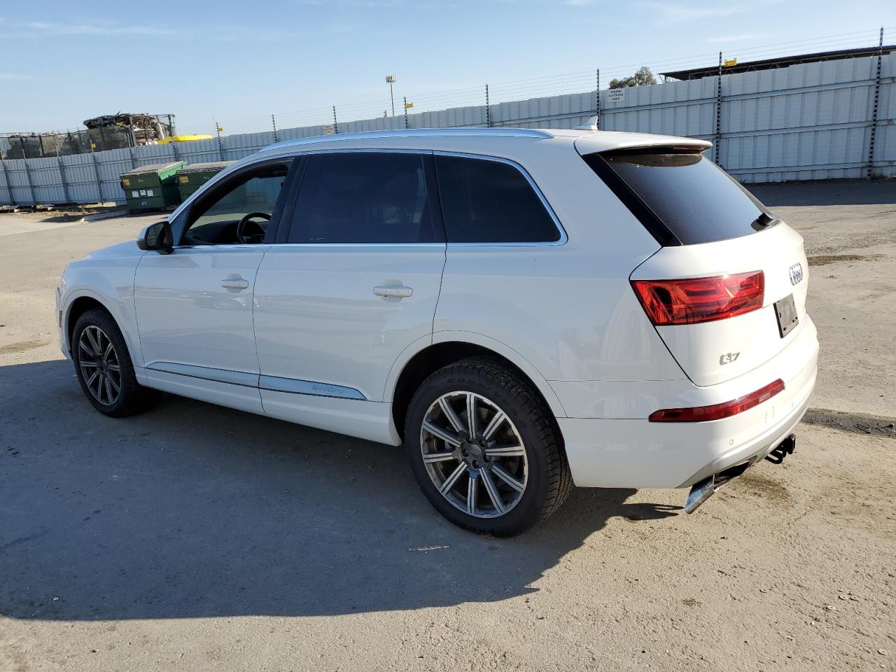 Audi Q7 Prestige Image 2