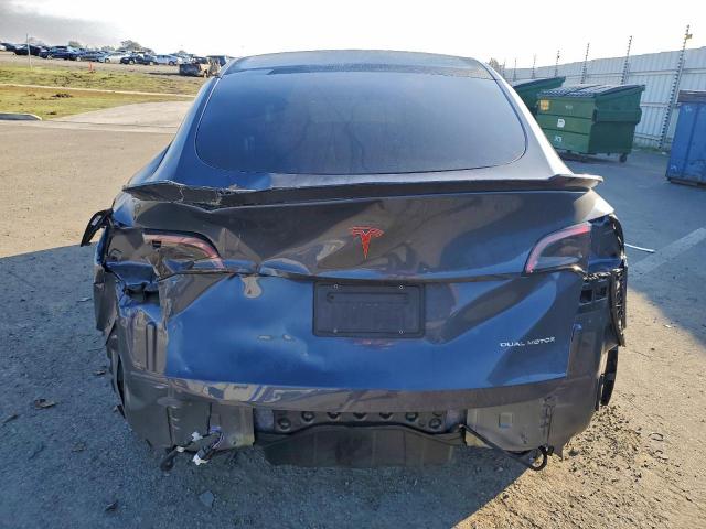 Tesla Model Y Image 6