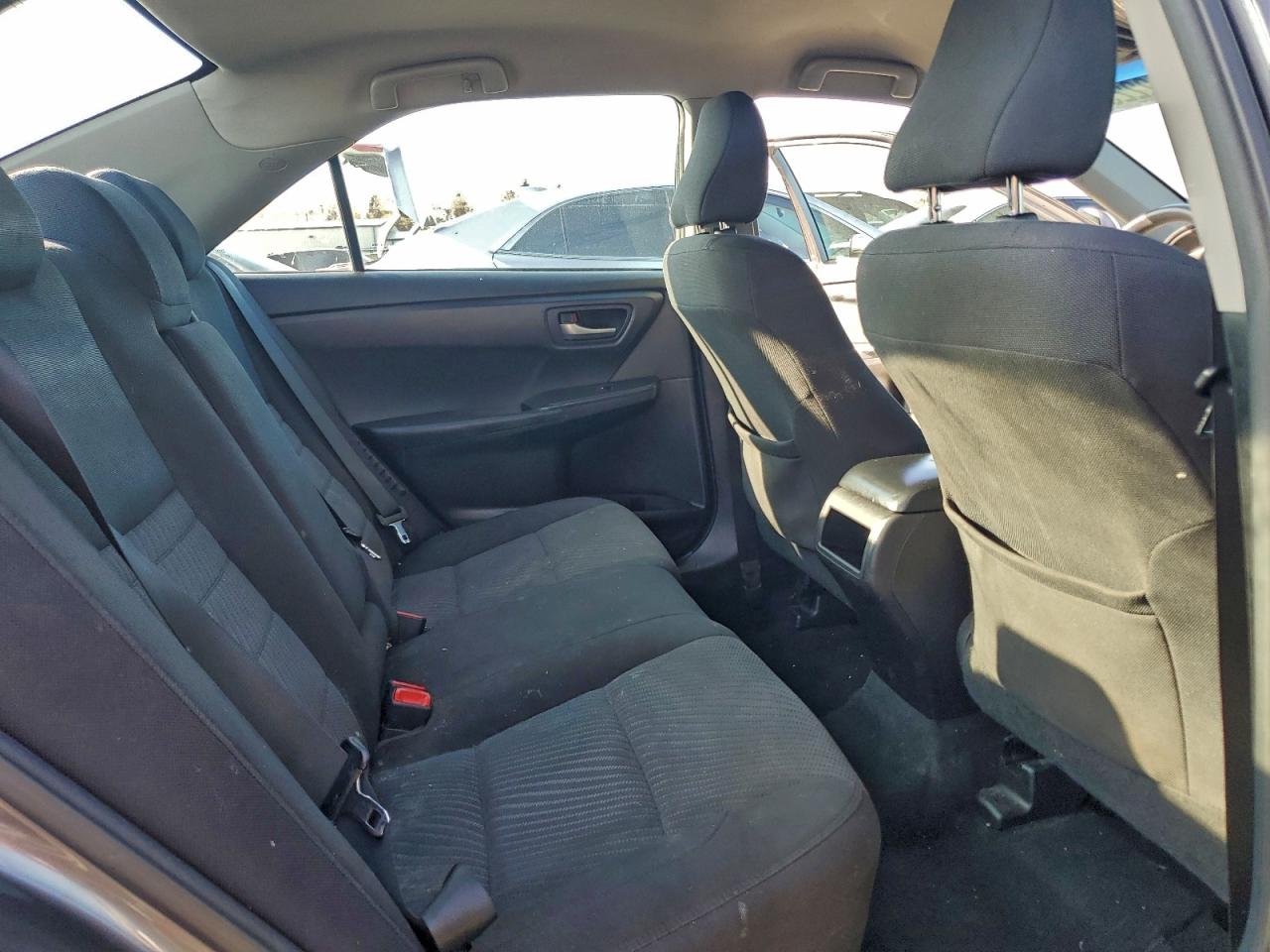 Toyota Camry Hybrid Image 10