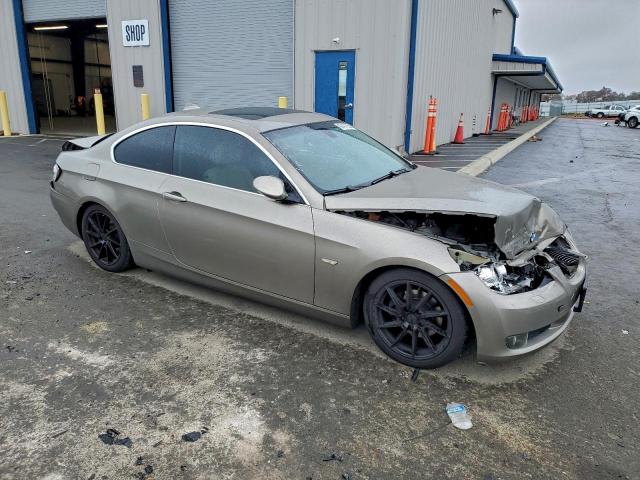 BMW 3 Series I Image 8