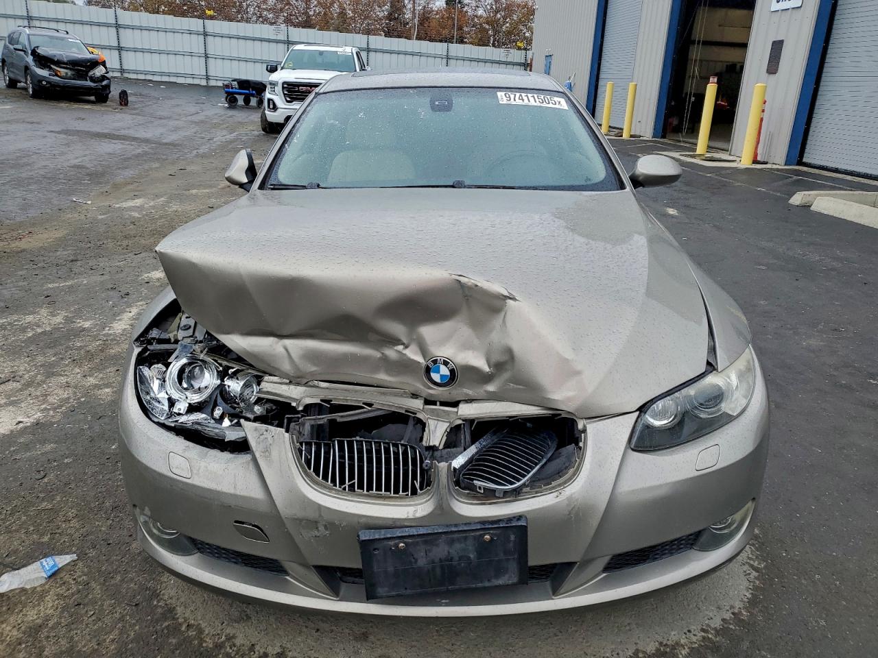 BMW 3 Series I Image 11