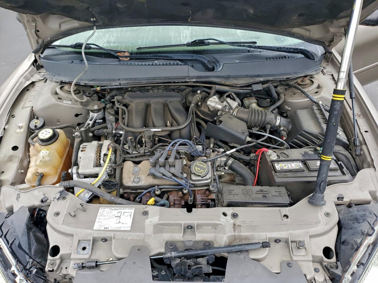 Ford Taurus Lx Image 9