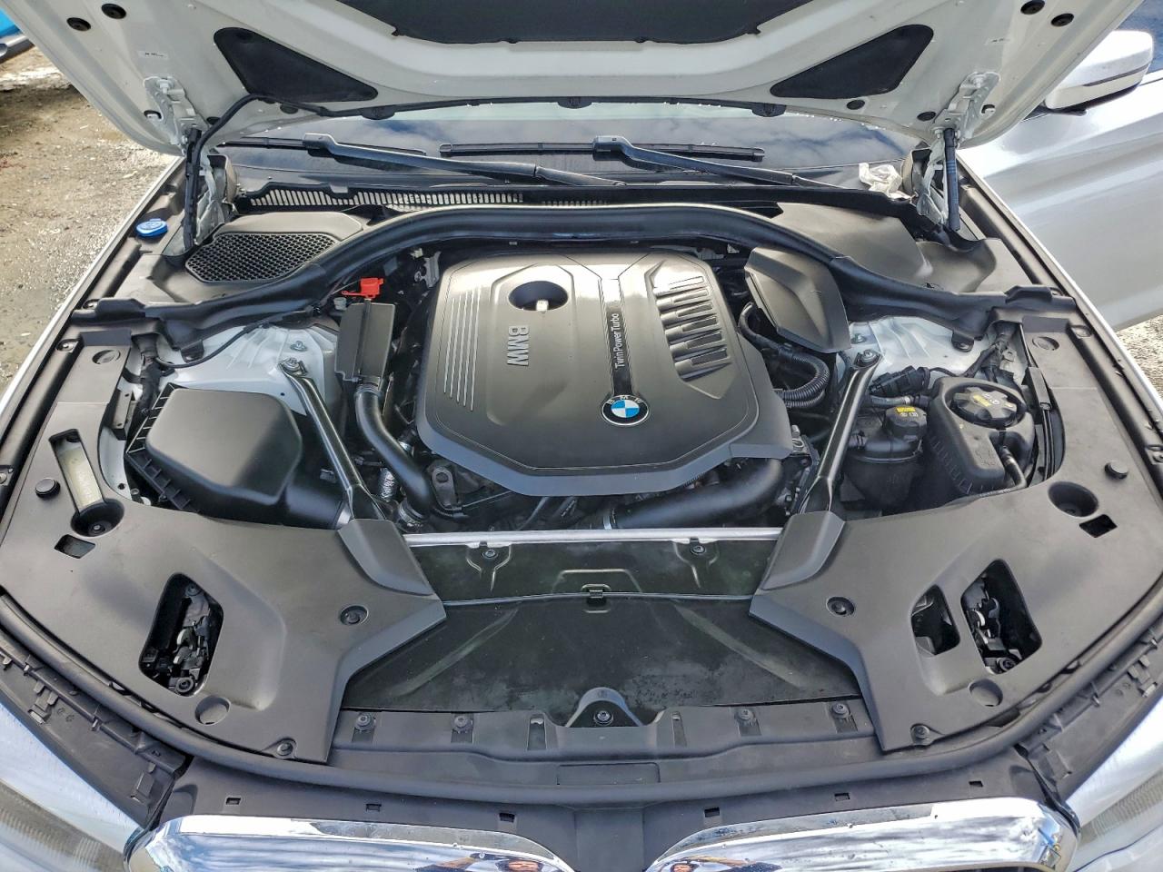 BMW 5 Series I Image 5