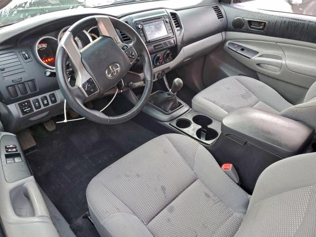 Toyota Tacoma Access Cab Image 6