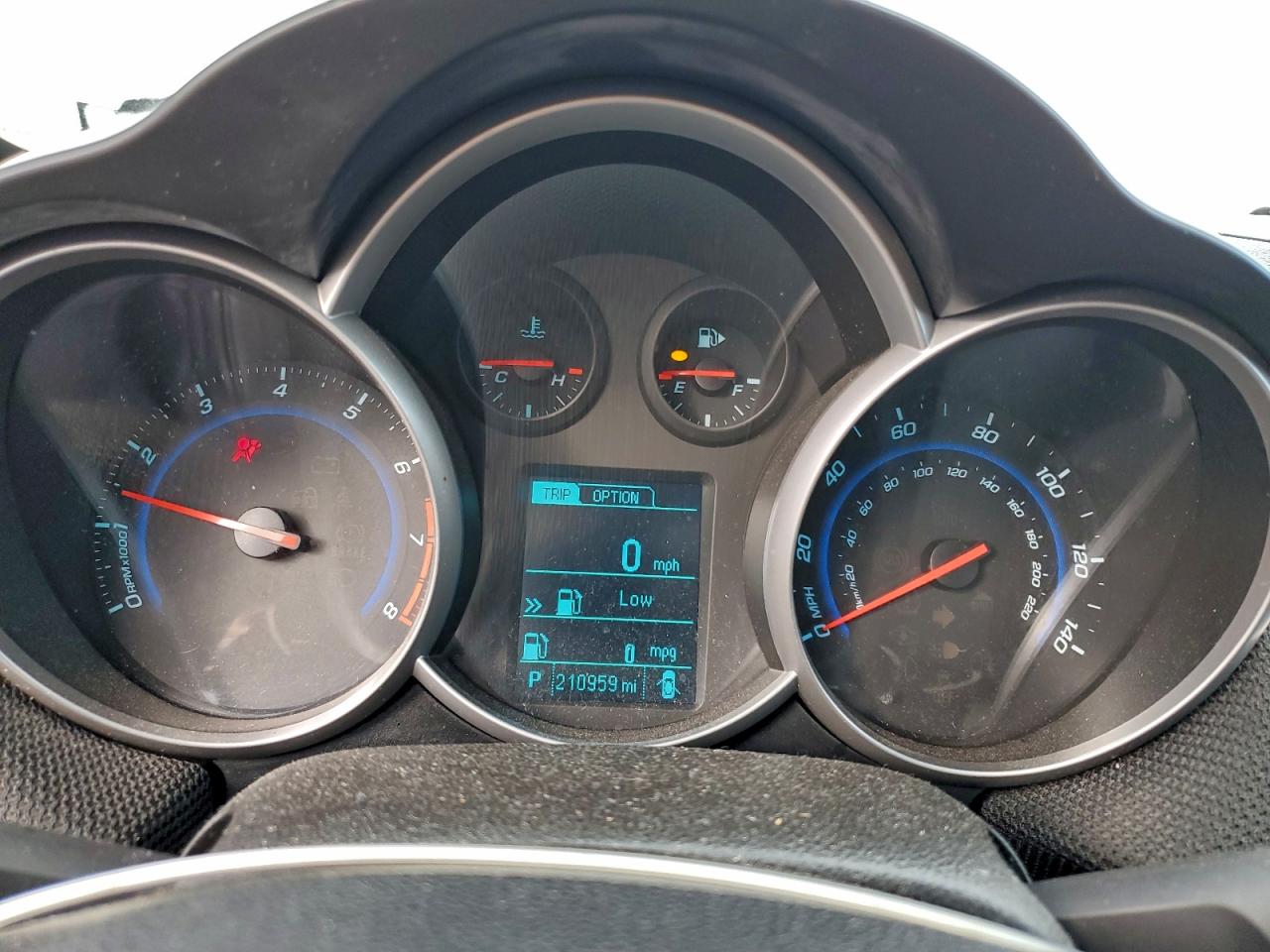 Chevrolet Cruze Lt Image 12