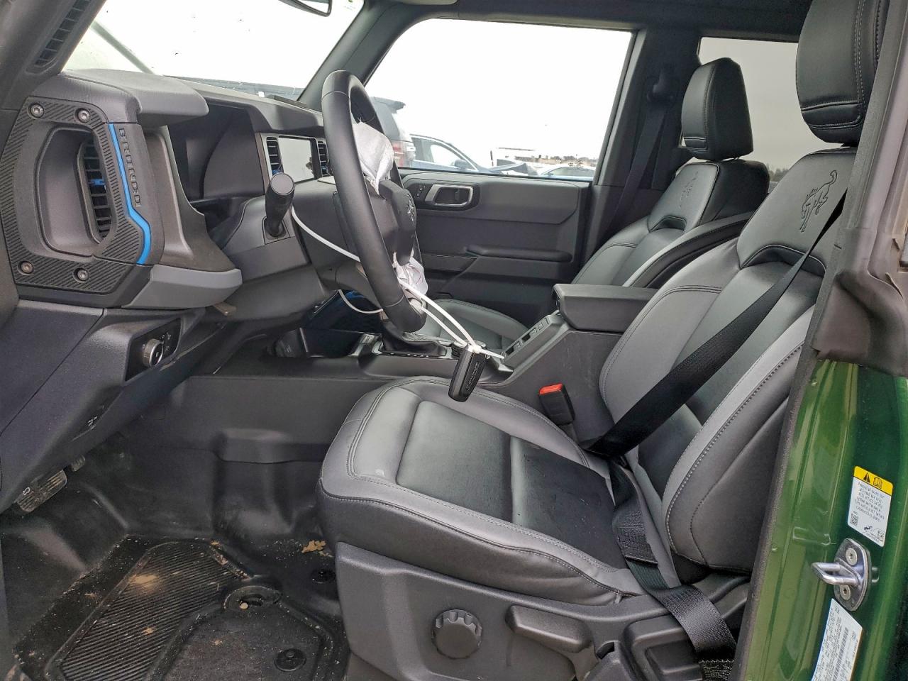 Ford Bronco Black Diamond Image 13