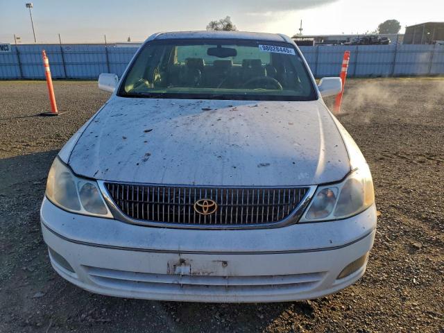 Toyota Avalon Xl Image 2