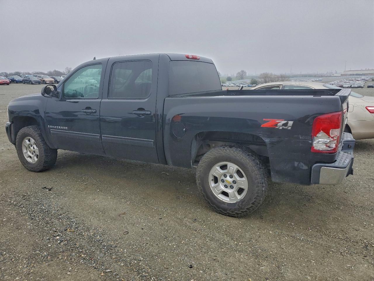 Chevrolet Silverado K1500 Lt Image 9