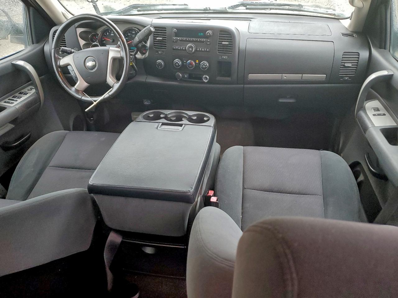 Chevrolet Silverado K1500 Lt Image 12