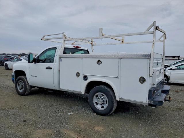 Chevrolet Silverado C2500 Heavy Duty Image 2