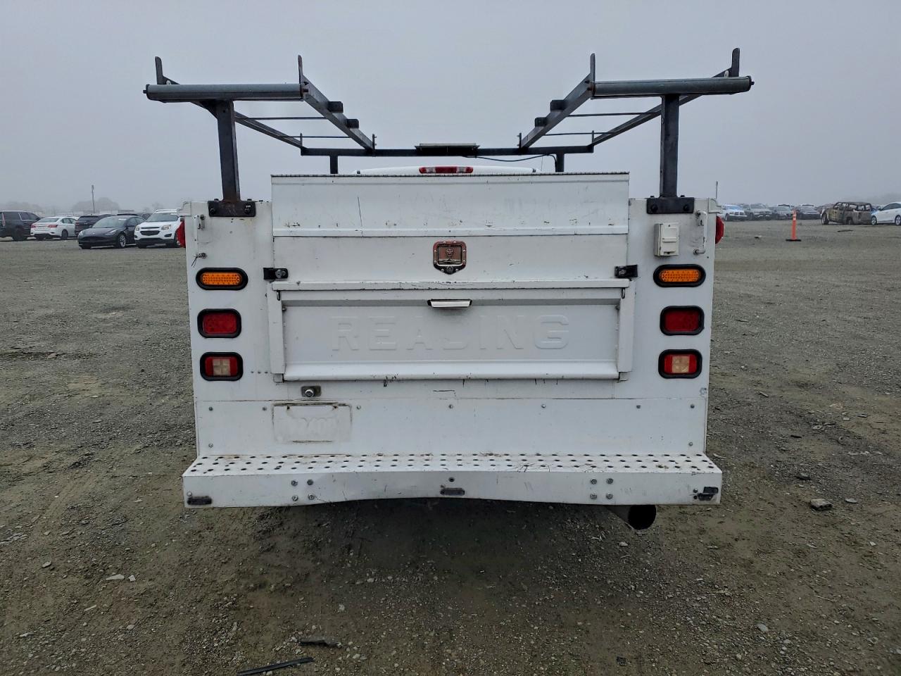 Chevrolet Silverado C2500 Heavy Duty Image 12