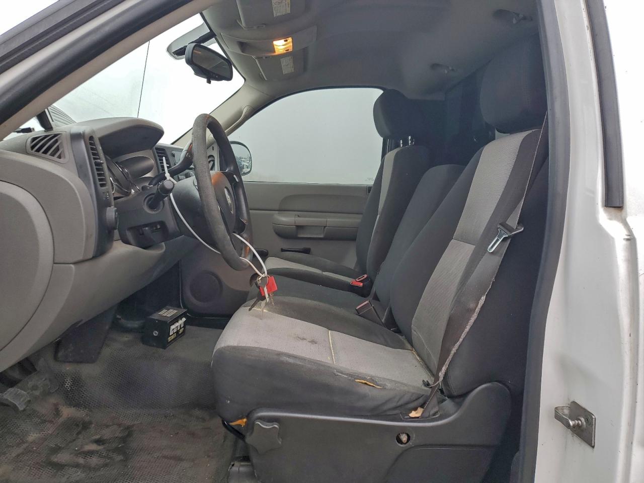 Chevrolet Silverado C2500 Heavy Duty Image 6