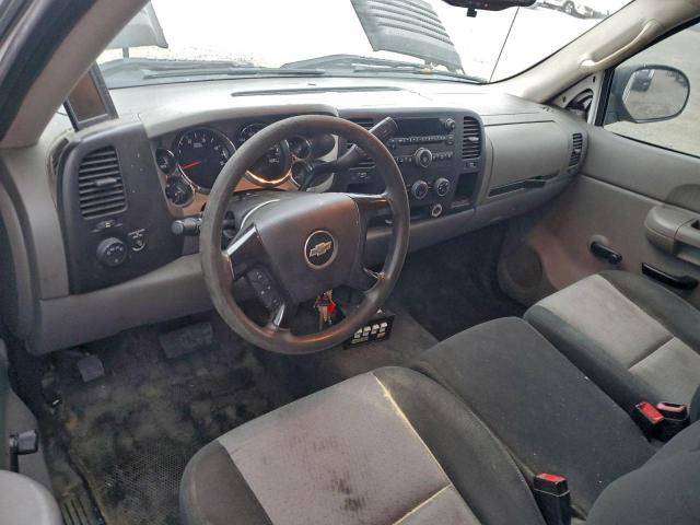 Chevrolet Silverado C2500 Heavy Duty Image 8