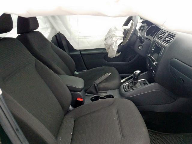 Volkswagen Jetta S Image 4