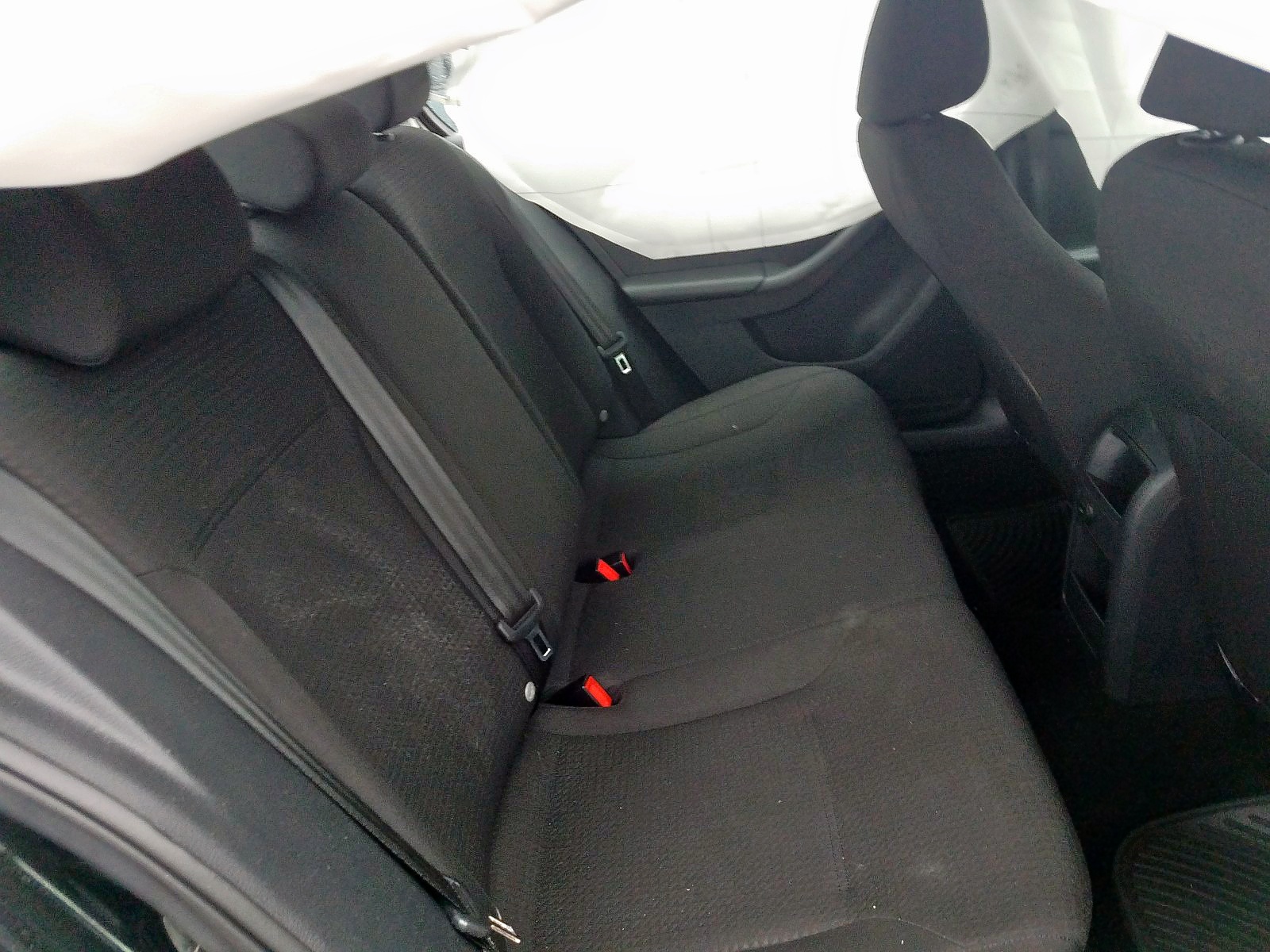 Volkswagen Jetta S Image 9