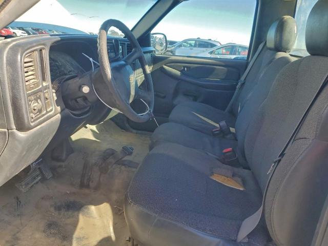 Chevrolet Silverado C1500 Image 12