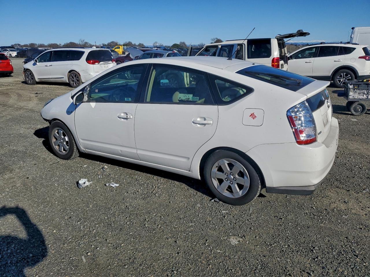 Toyota Prius Image 2