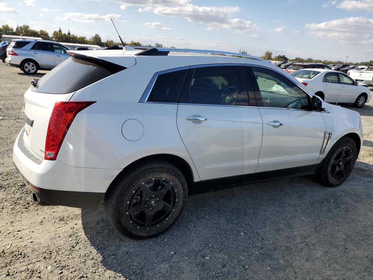 Cadillac SRX Luxury Collection Image 2