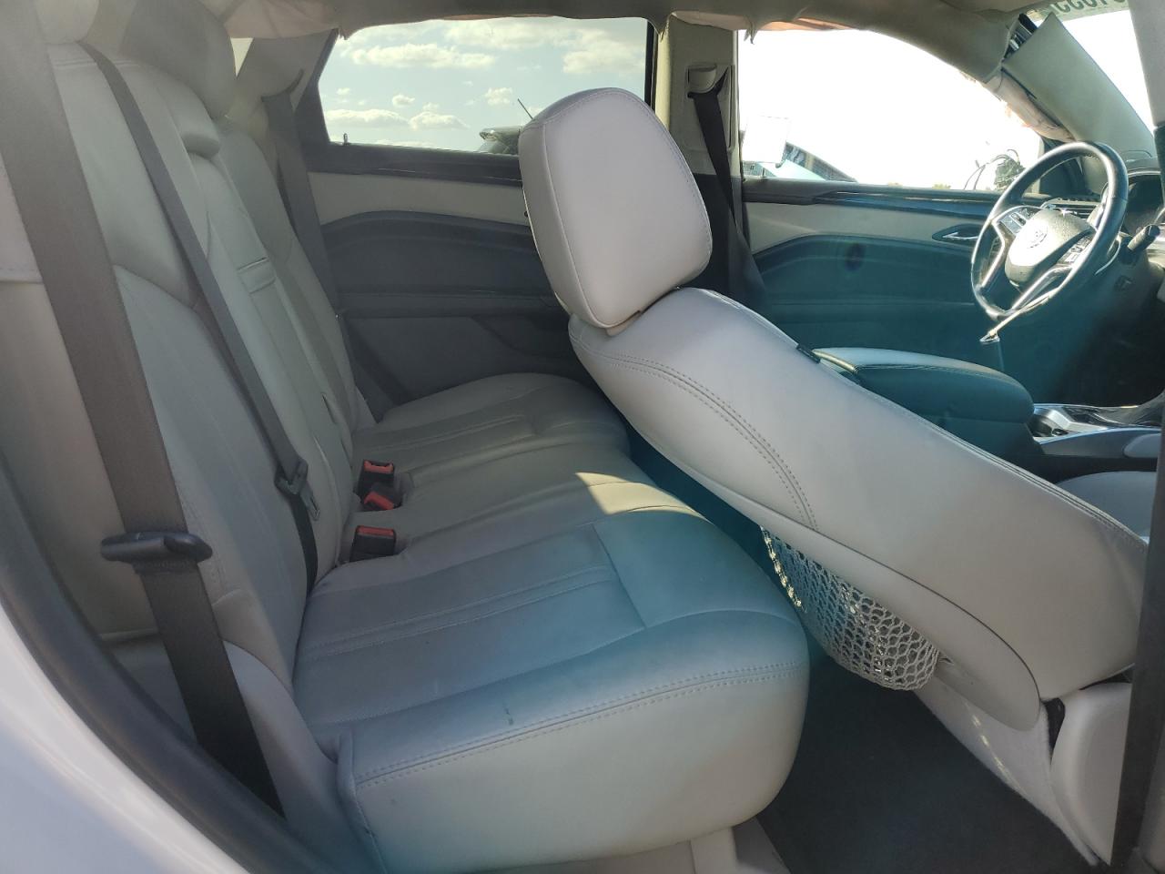 Cadillac SRX Luxury Collection Image 10