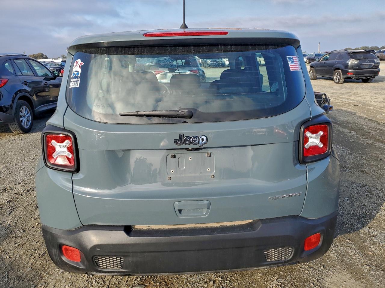 Jeep Renegade Sport Image 3