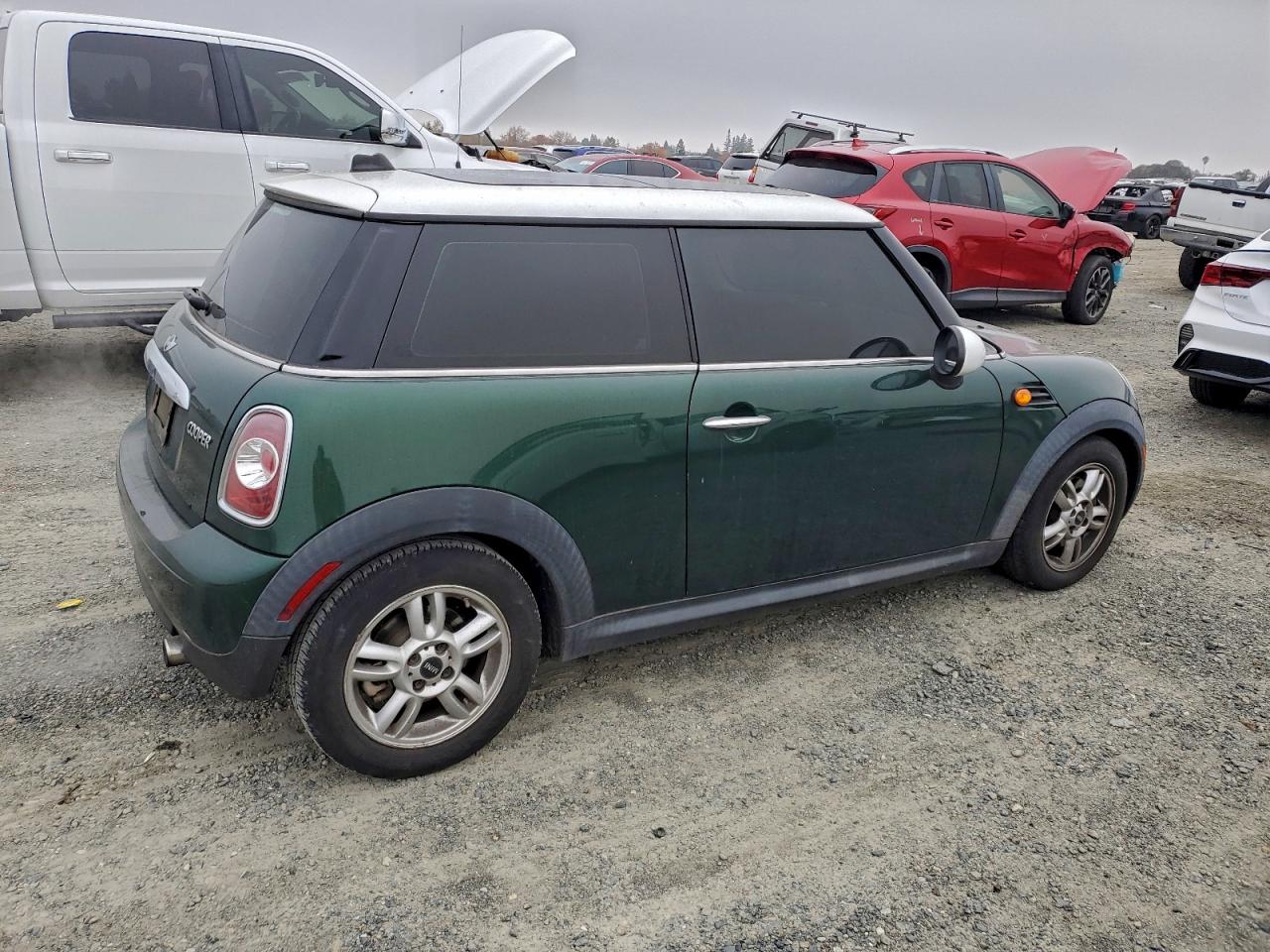 MINI Cooper Image 3