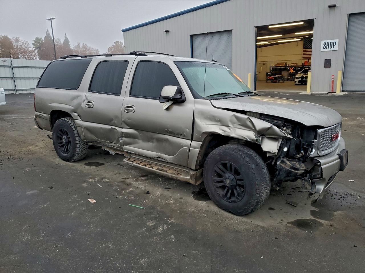 GMC Denali Xl K1500 Image 9