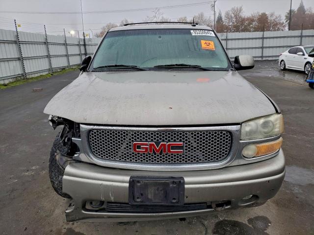 GMC Denali Xl K1500 Image 3