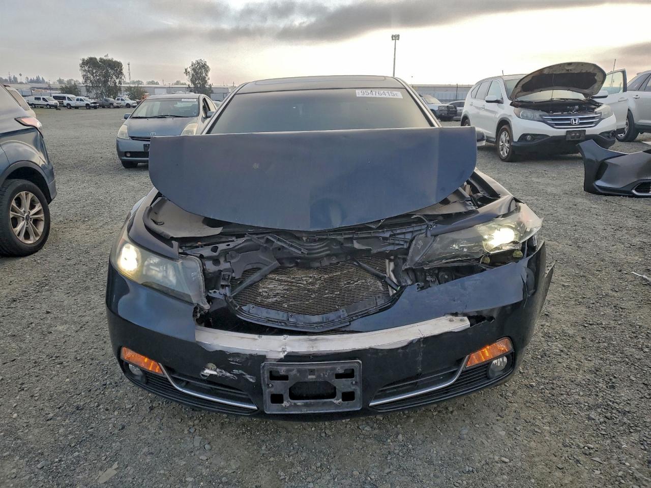 Acura TL Image 4