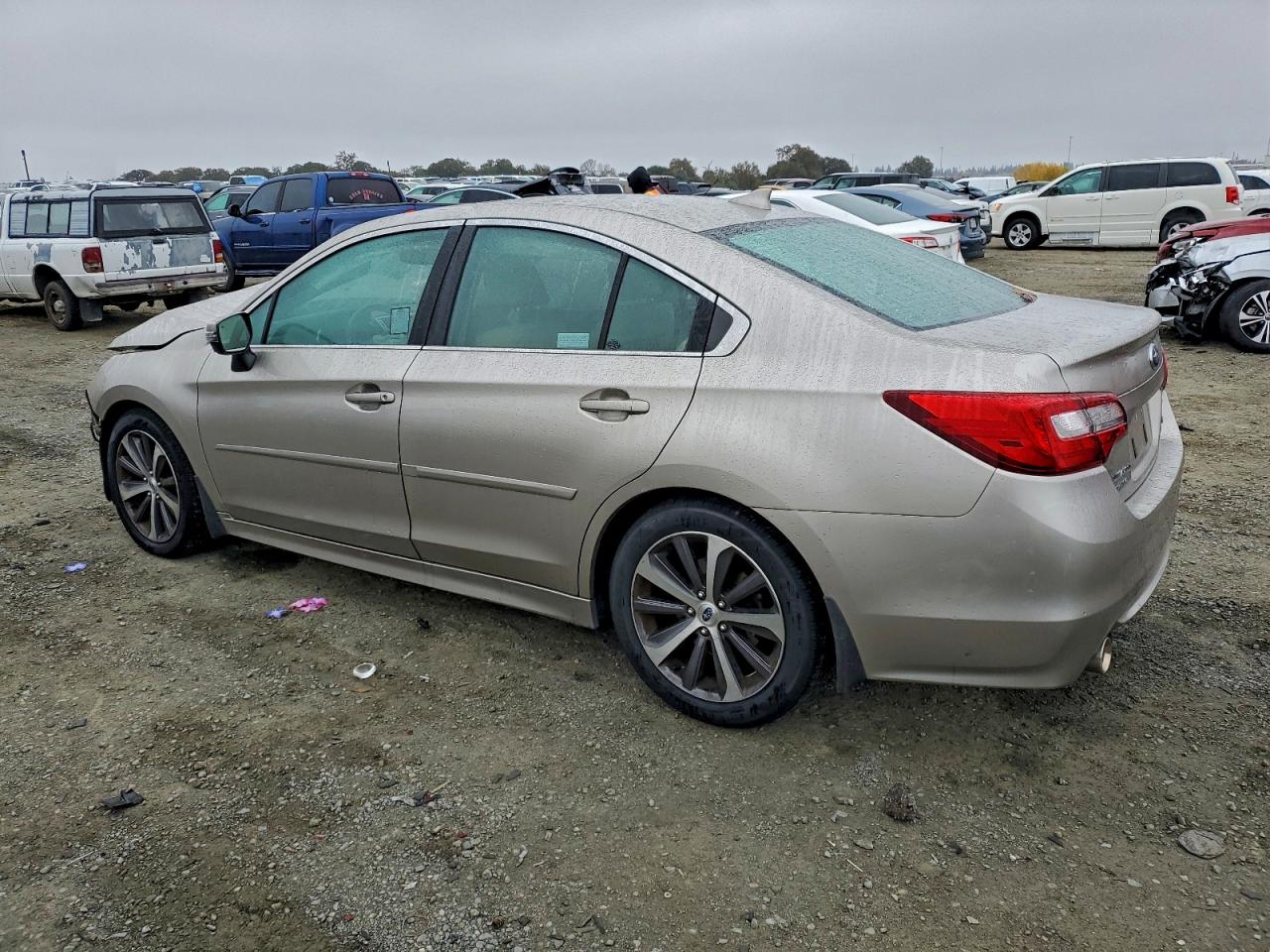 Subaru Legacy 2.5i Limited Image 5