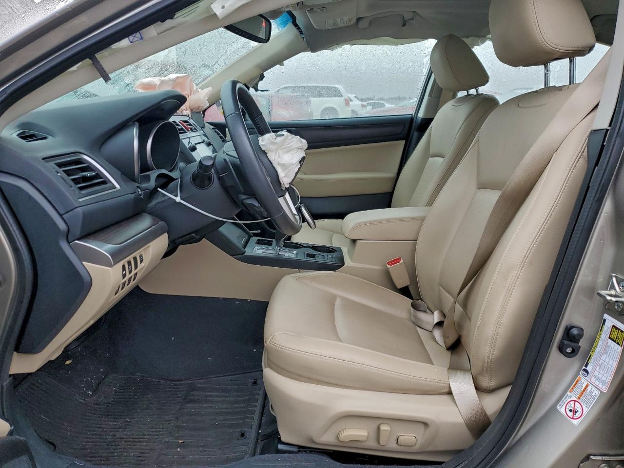 Subaru Legacy 2.5i Limited Image 3