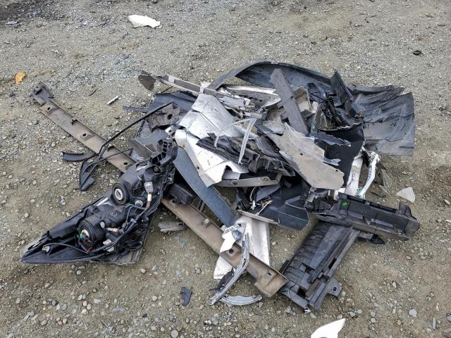 Subaru Legacy 2.5i Limited Image 2