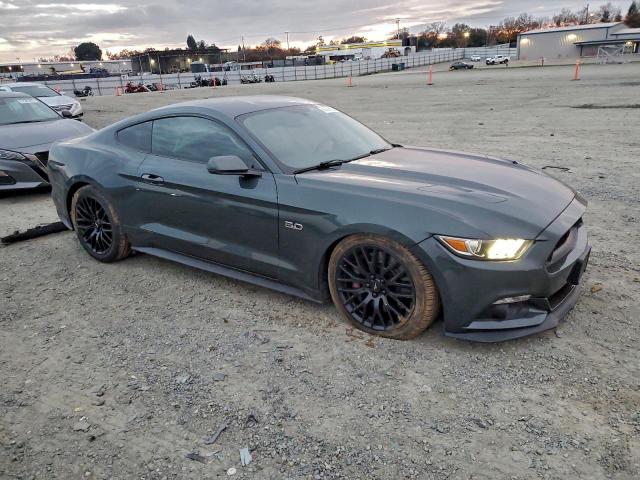 Ford Mustang Gt Image 2