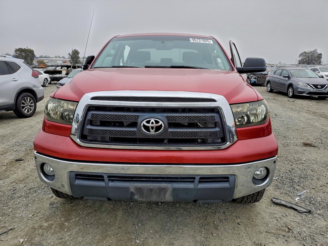 Toyota Tundra Crewmax Sr5 Image 9