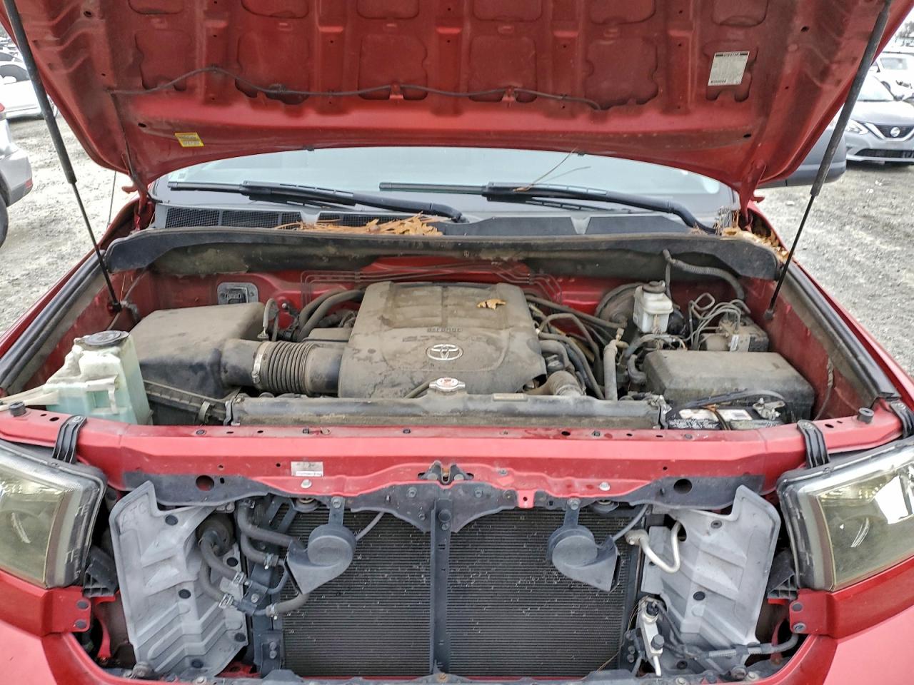 Toyota Tundra Crewmax Sr5 Image 11