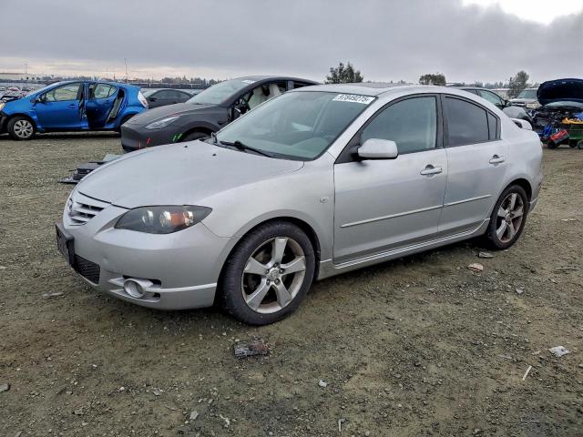  Salvage Mazda Mazda3