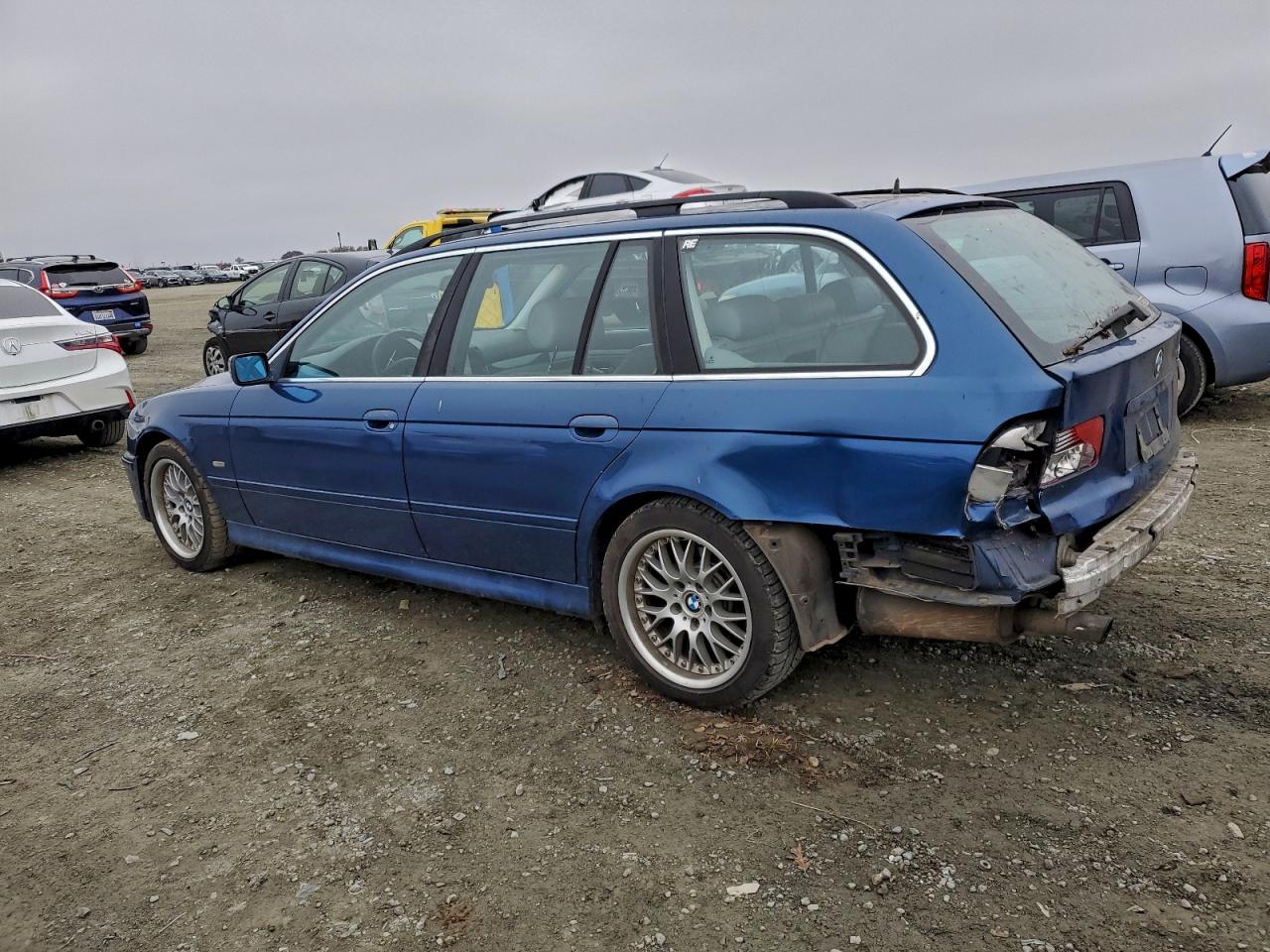 BMW 5 Series It Automatic Image 3