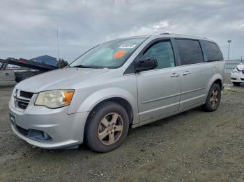  Salvage Dodge Caravan