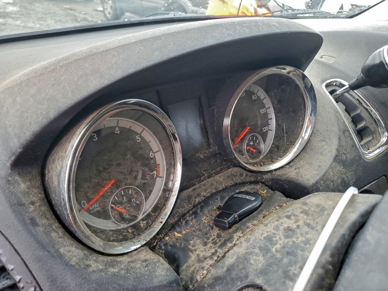 Dodge Caravan Crew Image 6