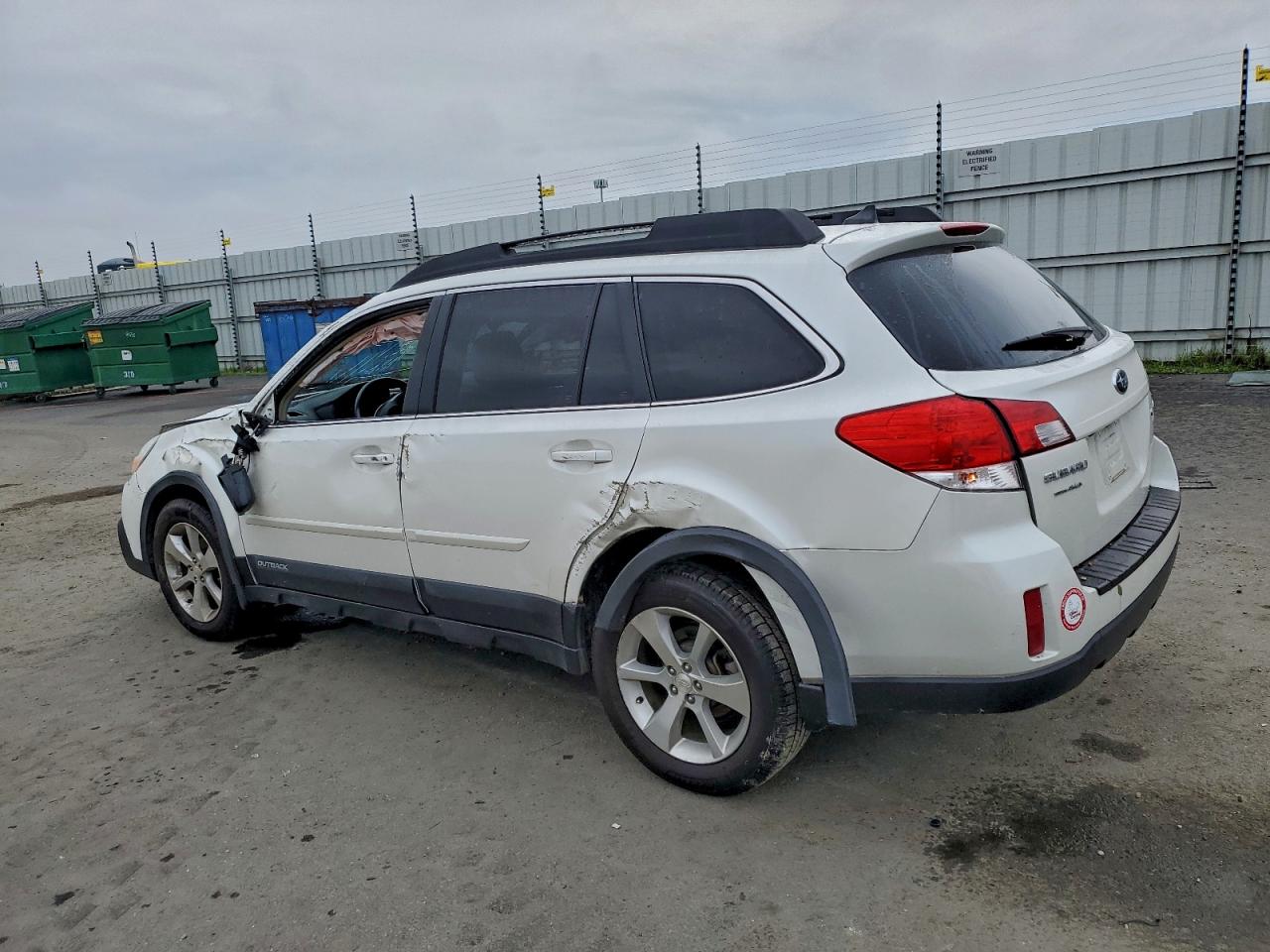 Subaru Outback 2.5i Limited Image 6
