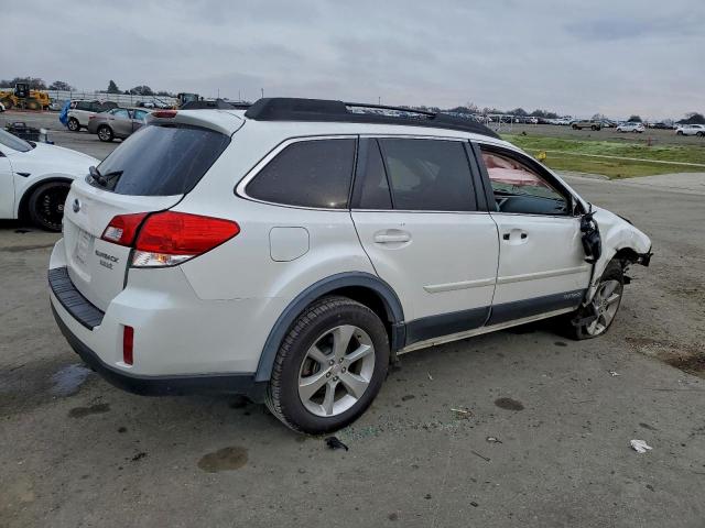 Subaru Outback 2.5i Limited Image 11