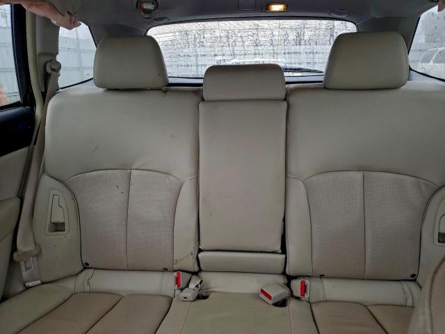 Subaru Outback 2.5i Limited Image 10