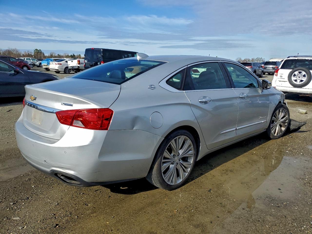 Chevrolet Impala Premier Image 4
