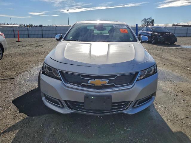 Chevrolet Impala Premier Image 3